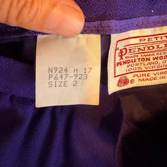 Vintage 70s Pendleton 100% Wool Purple Straight Skirt, Career Wear,  Size 2P - Picture 6 of 12